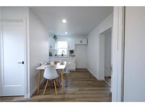 7 Eagle Street, St. Thomas, ON - Indoor Photo Showing Dining Room