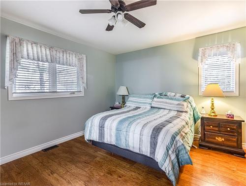 15 Clear Valley Drive, Tillsonburg, ON - Indoor Photo Showing Bedroom