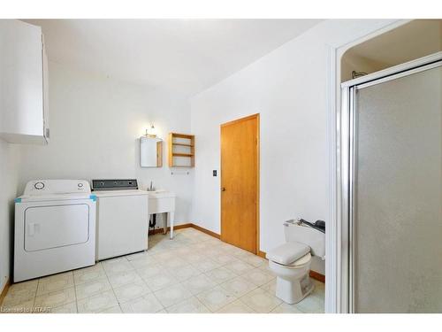 22 Main Street E, Norwich, ON - Indoor Photo Showing Laundry Room