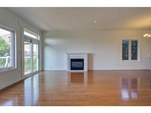 2 Green Gable Place, Woodstock, ON - Indoor Photo Showing Living Room With Fireplace