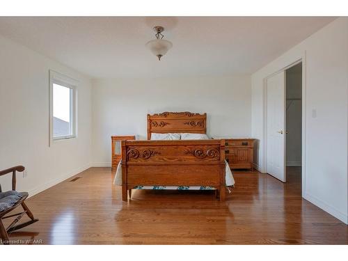 2 Green Gable Place, Woodstock, ON - Indoor Photo Showing Bedroom