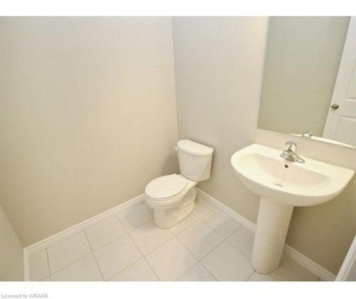 1337 Calais Drive Drive, Woodstock, ON - Indoor Photo Showing Bathroom