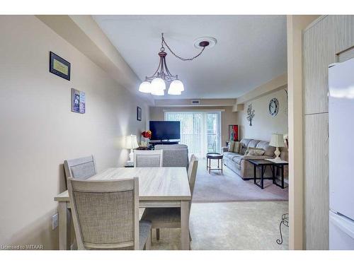 112-163 Ferguson Drive, Woodstock, ON - Indoor Photo Showing Dining Room