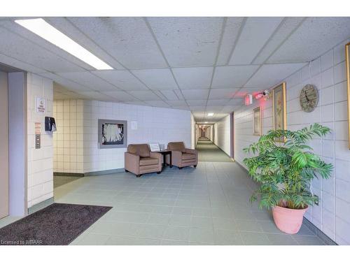 112-163 Ferguson Drive, Woodstock, ON - Indoor Photo Showing Other Room