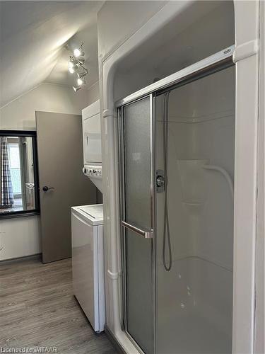 4-58 Wilson Street, Woodstock, ON - Indoor Photo Showing Laundry Room