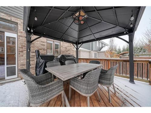 82 Fieldstone Crescent N, Komoka, ON - Outdoor With Deck Patio Veranda With Exterior