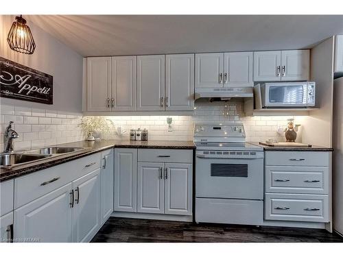 43 Clarke Street N, Woodstock, ON - Indoor Photo Showing Kitchen With Double Sink