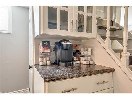 43 Clarke Street N, Woodstock, ON - Indoor Photo Showing Kitchen