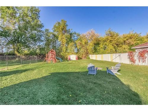 43 Clarke Street N, Woodstock, ON - Outdoor With Backyard