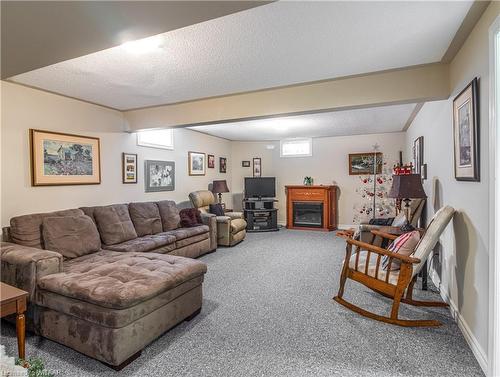 9 Brasher Drive, Tillsonburg, ON - Indoor With Fireplace