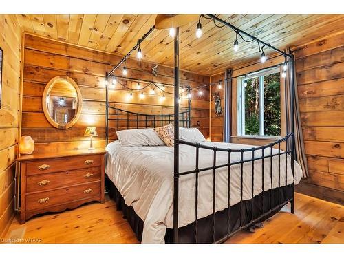 1293 North Road, Langton, ON - Indoor Photo Showing Bedroom