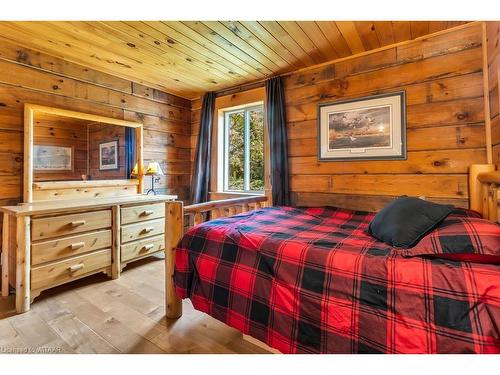 1293 North Road, Langton, ON - Indoor Photo Showing Bedroom