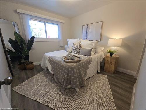 980 Devonshire Avenue, Woodstock, ON - Indoor Photo Showing Bedroom