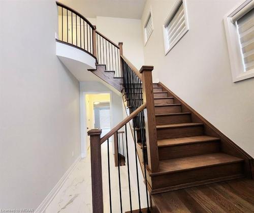 933 Knights Lane, Woodstock, ON - Indoor Photo Showing Other Room