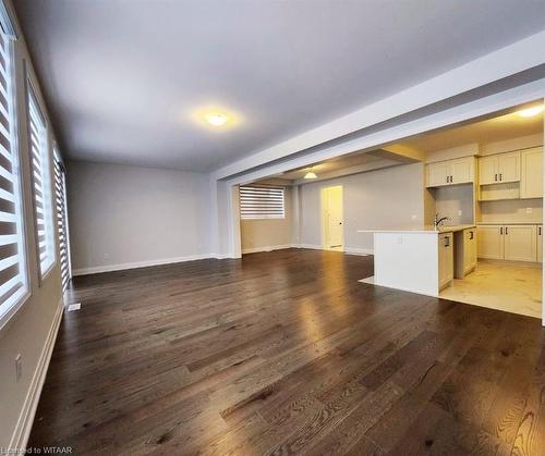 933 Knights Lane, Woodstock, ON - Indoor Photo Showing Kitchen