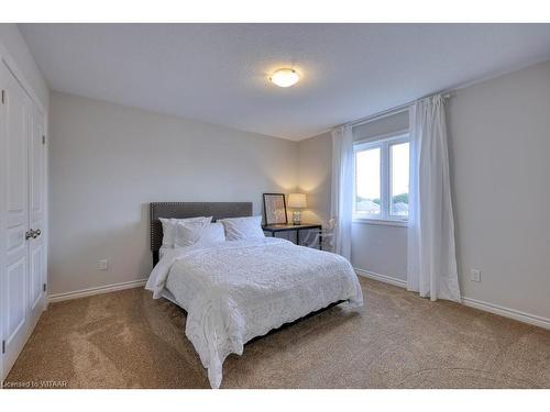 59 Hollingshead Road, Ingersoll, ON - Indoor Photo Showing Bedroom