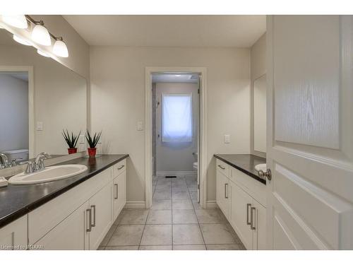 59 Hollingshead Road, Ingersoll, ON - Indoor Photo Showing Bathroom