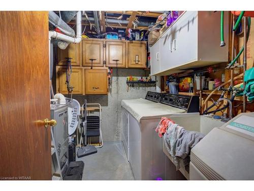 22-144 Concession Street E, Tillsonburg, ON - Indoor Photo Showing Laundry Room