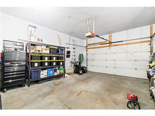 44 Herford Street, Tillsonburg, ON - Indoor Photo Showing Garage