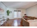 5 Armstrong Drive, Tillsonburg, ON  - Indoor Photo Showing Living Room 