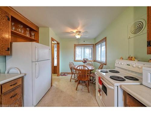 480 Wellington Street N, Woodstock, ON - Indoor Photo Showing Kitchen