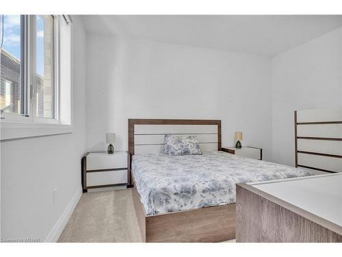 1000 Centennial Court, Woodstock, ON - Indoor Photo Showing Bedroom