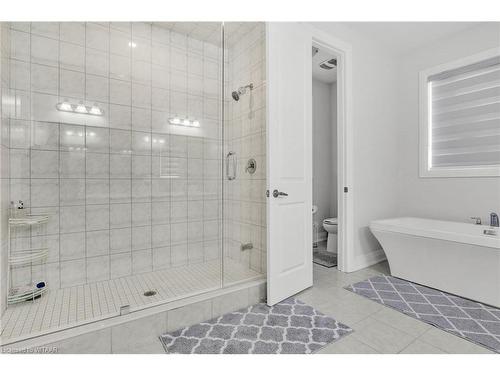 1000 Centennial Court, Woodstock, ON - Indoor Photo Showing Bathroom