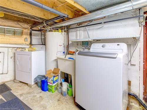 474593 Dodge Line, Beachville, ON - Indoor Photo Showing Laundry Room