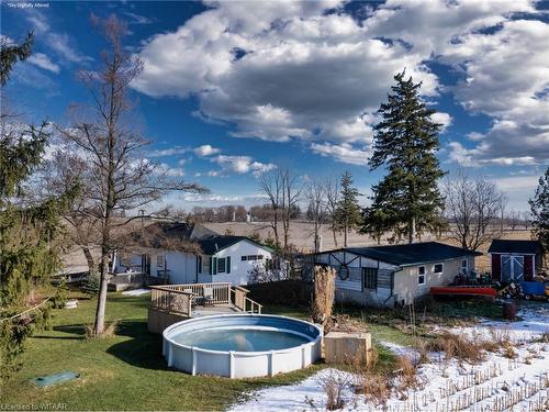 474593 Dodge Line, Beachville, ON - Outdoor With Above Ground Pool