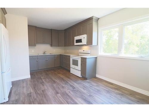 3-484750 Sweaburg Road, Sweaburg, ON - Indoor Photo Showing Kitchen With Double Sink