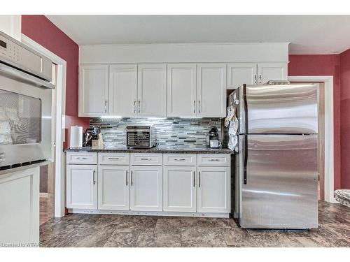 445 Talbot Road, Middleton, ON - Indoor Photo Showing Kitchen