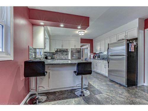 445 Talbot Road, Middleton, ON - Indoor Photo Showing Kitchen