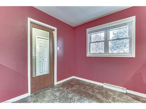 445 Talbot Road, Middleton, ON - Indoor Photo Showing Other Room