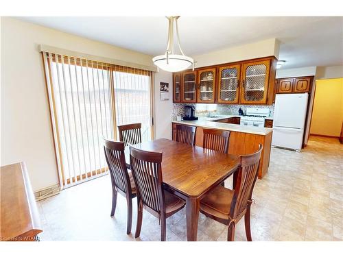 4 Segal Drive, Tillsonburg, ON - Indoor Photo Showing Dining Room