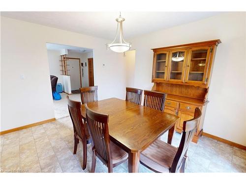 4 Segal Drive, Tillsonburg, ON - Indoor Photo Showing Dining Room