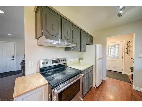 14 Marshall Drive, Norwich, ON - Indoor Photo Showing Kitchen