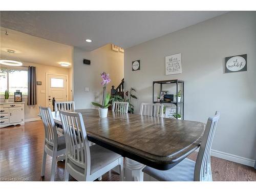 14 Marshall Drive, Norwich, ON - Indoor Photo Showing Dining Room