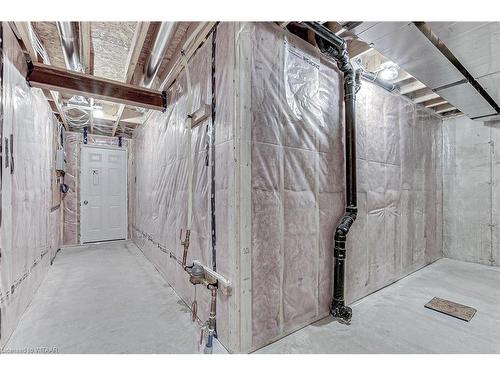 842 Water Street, Woodstock, ON - Indoor Photo Showing Basement