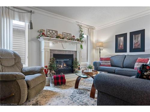 14 Wilkins Crescent, Tillsonburg, ON - Indoor Photo Showing Living Room With Fireplace