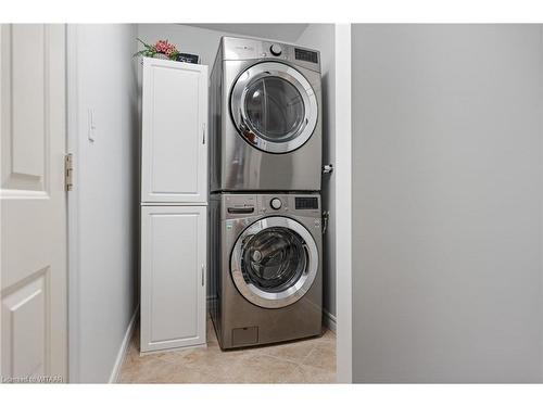 14 Wilkins Crescent, Tillsonburg, ON - Indoor Photo Showing Laundry Room