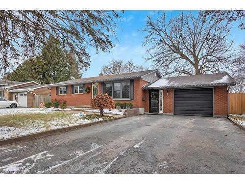 211 Quarterline Road, Tillsonburg, ON - Outdoor With Facade