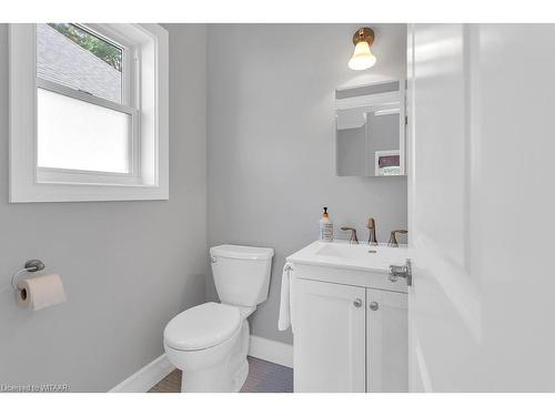 6 Wood Haven Drive, Tillsonburg, ON - Indoor Photo Showing Bathroom