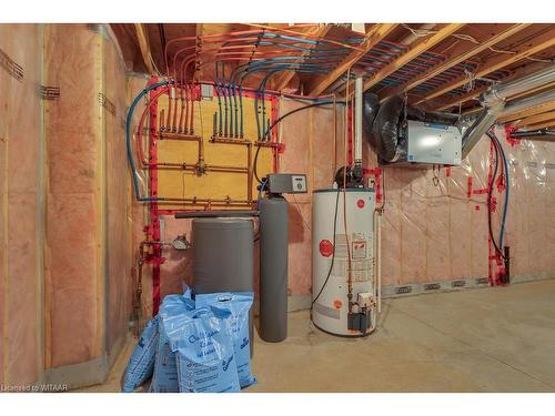 6 Wood Haven Drive, Tillsonburg, ON - Indoor Photo Showing Basement