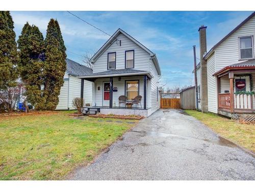 32 Pearl Street, Tillsonburg, ON - Outdoor With Deck Patio Veranda