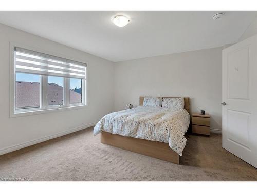 10 Beretta Street, Tillsonburg, ON - Indoor Photo Showing Bedroom