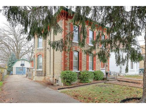 13 Oxford Street, Woodstock, ON - Outdoor With Facade