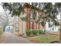 13 Oxford Street, Woodstock, ON  - Outdoor With Facade 