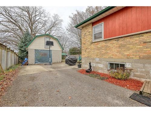 13 Oxford Street, Woodstock, ON - Outdoor With Exterior