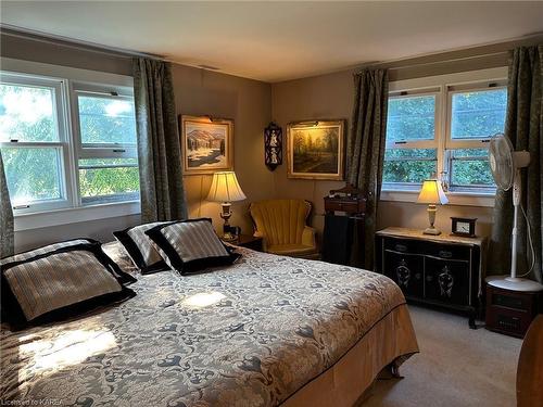 124 Arthur Street, Gananoque, ON - Indoor Photo Showing Bedroom