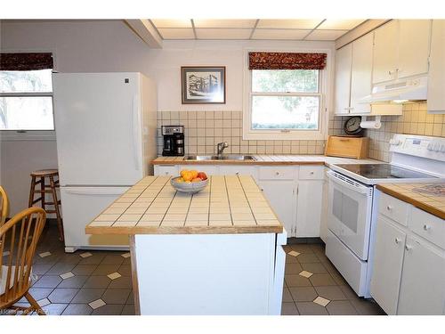 23 Riverside Drive, Kingston, ON - Indoor Photo Showing Kitchen With Double Sink